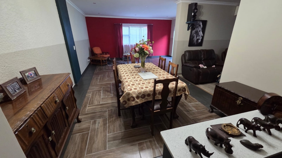 6 Bedroom Property for Sale in Sasolburg Ext 23 Free State